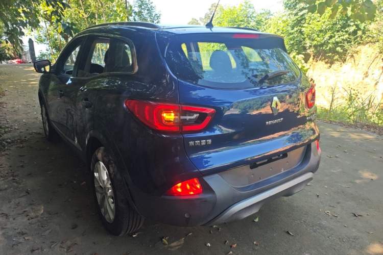 Used Renault Kadjar 2017 2.0L Two-Wheel Drive Comfort Edition Rear Left 45 Deg
