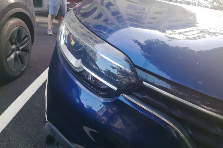 Used Renault Kadjar 2017 2.0L Two-Wheel Drive Fashion Edition Right Front Headlight