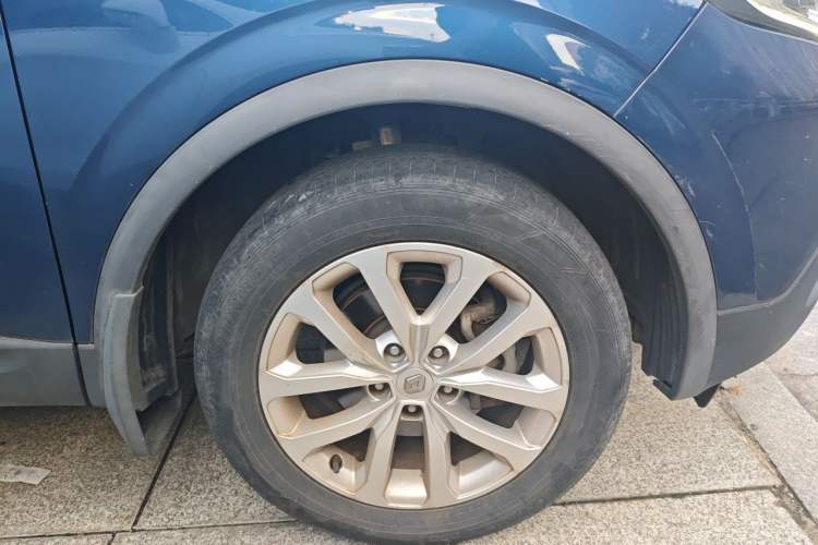 Used Renault Kadjar 2017 2.0L Two-Wheel Drive Comfort Edition Right Front Wheel Hub
