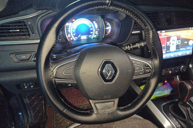 Used Renault Kadjar 2017 2.0L Two-Wheel Drive Fashion Edition Steering Wheel
