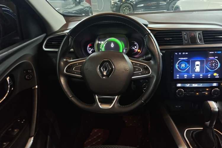 Used Renault Kadjar 2017 2.0L Two-Wheel Drive Comfort Edition Steering Wheel