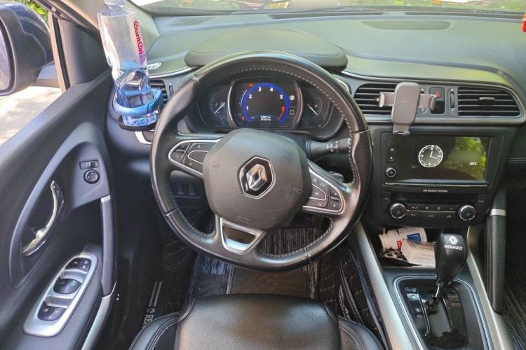 Used Renault Kadjar 2017 2.0L Two-Wheel-Drive Leading Edition Steering Wheel