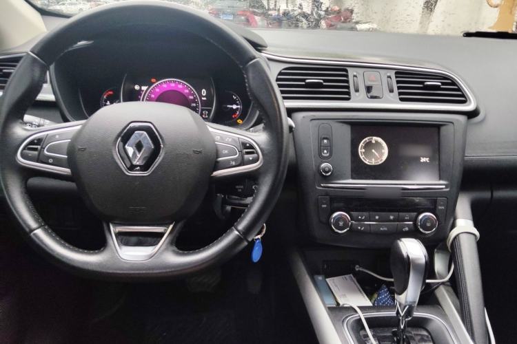 Used Renault Kadjar 2017 2.0L Two-Wheel-Drive Leading Edition Center Console