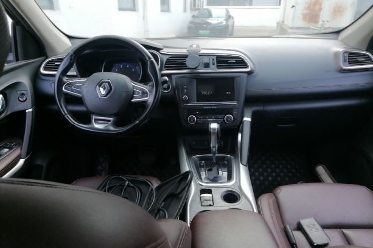Used Renault Kadjar 2017 2.0L 120th Anniversary Limited Edition Center Console