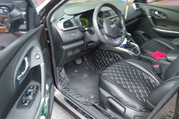 Used Renault Kadjar 2017 2.0L Two-Wheel Drive Fashion Edition Driver Seat