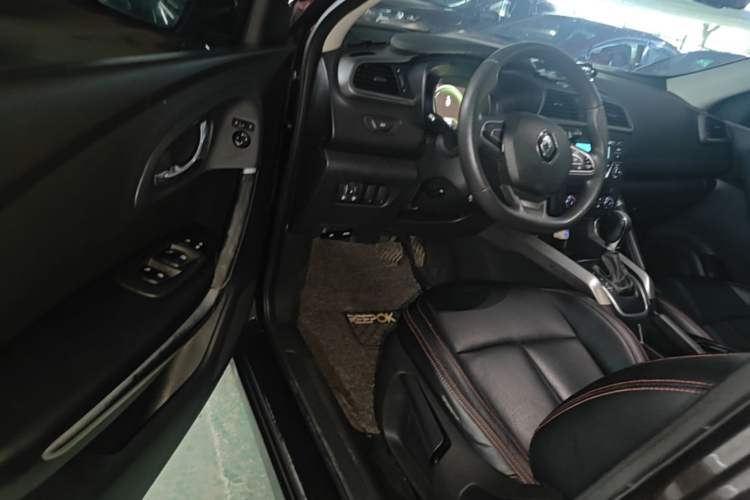 Used Renault Kadjar 2017 2.0L Two-Wheel Drive Fashion Edition Driver Seat