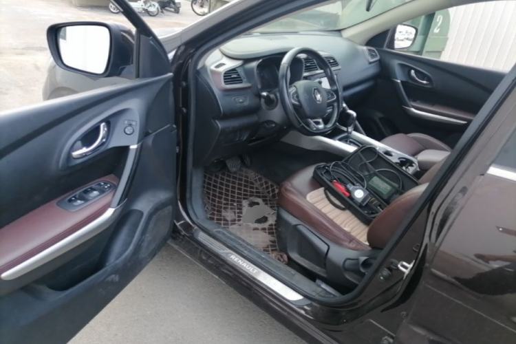 Used Renault Kadjar 2017 2.0L 120th Anniversary Limited Edition Driver Seat