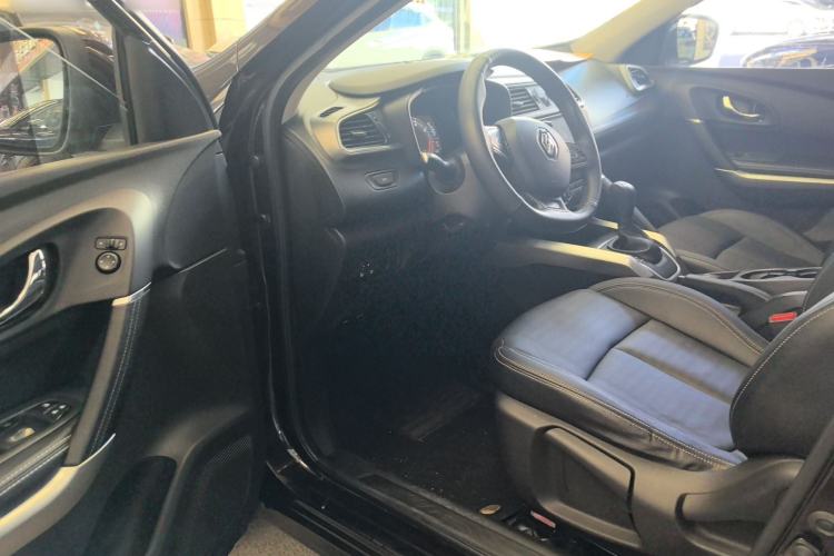 Used Renault Kadjar 2017 2.0L Two-Wheel Drive Fashion Edition Driver Seat