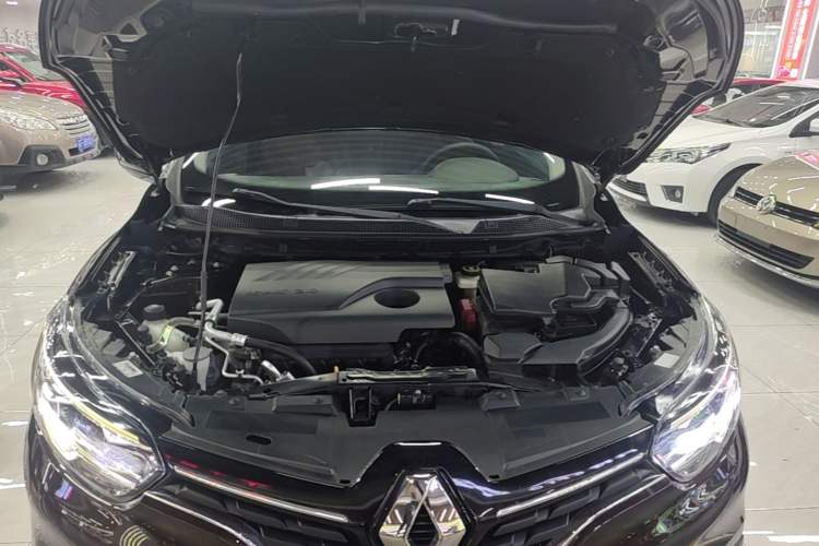 Used Renault Kadjar 2017 2.0L 120th Anniversary Limited Edition Engine Bay