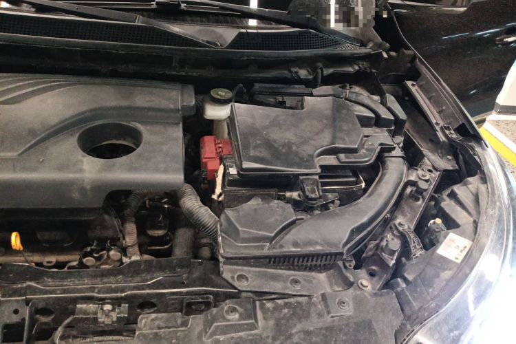 Used Renault Kadjar 2017 2.0L Two-Wheel Drive Luxury Edition Engine Bay Left