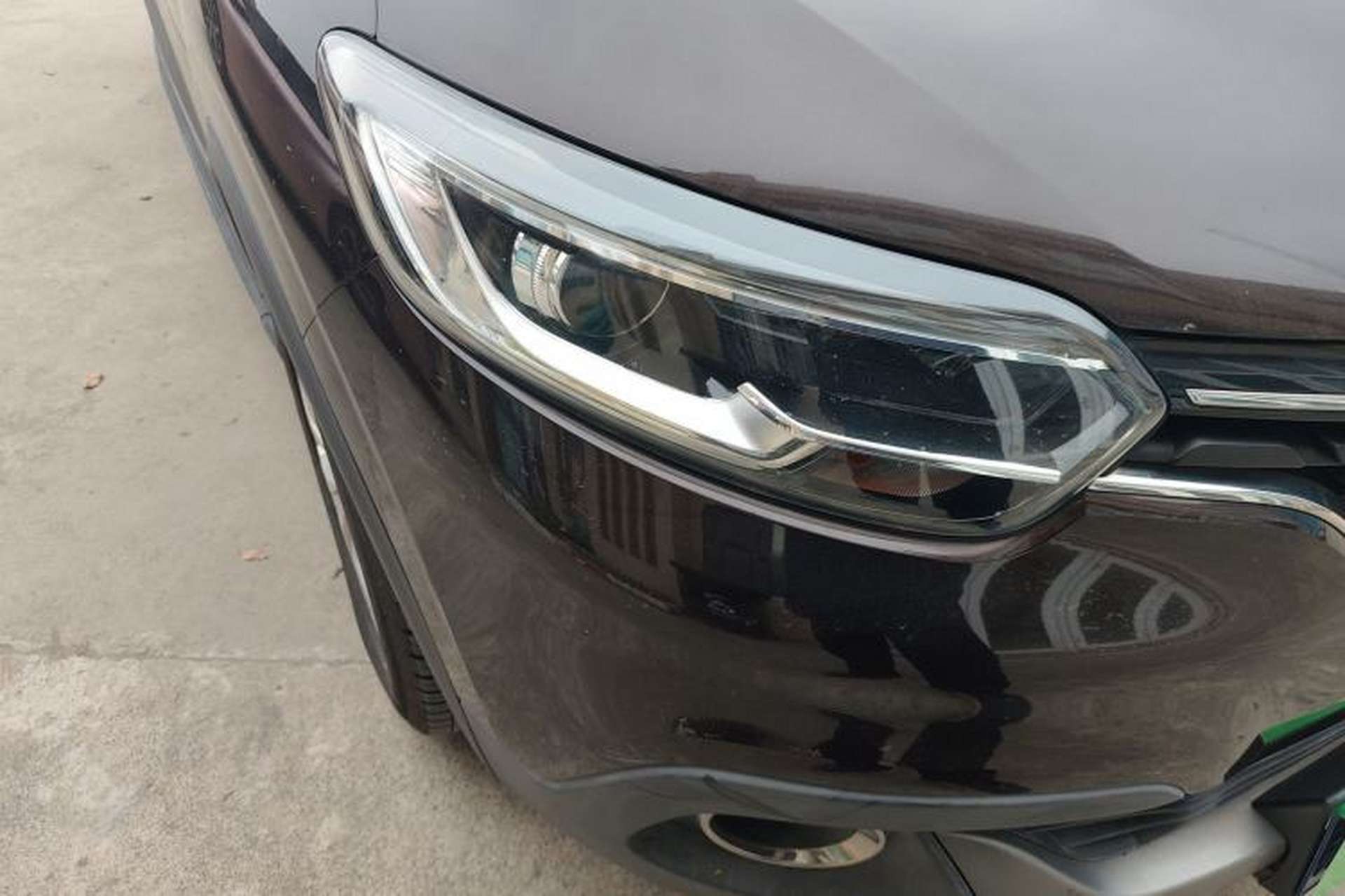 Used Renault Kadjar 2017 2.0L Two-Wheel Drive Comfort Edition Exterior 6