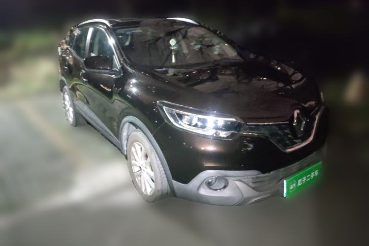Used Renault Kadjar 2017 2.0L Two-Wheel Drive Comfort Edition Front Right 45 Deg