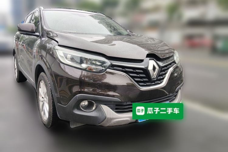 Used Renault Kadjar 2017 2.0L Two-Wheel-Drive Leading Edition Front Right 45 Deg