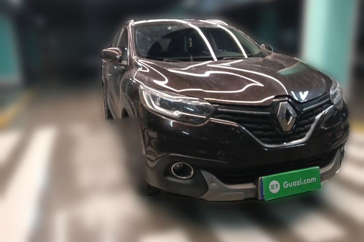 Used Renault Kadjar 2017 2.0L Two-Wheel Drive Luxury Edition Front Right 45 Deg