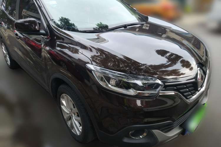 Used Renault Kadjar 2017 2.0L Two-Wheel Drive Fashion Edition Front Right 45 Deg