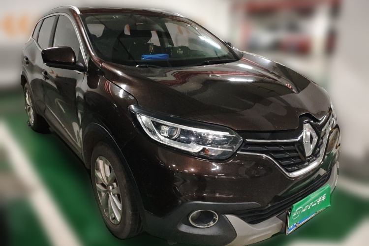Used Renault Kadjar 2017 2.0L Two-Wheel Drive Comfort Edition Front Right 45 Deg