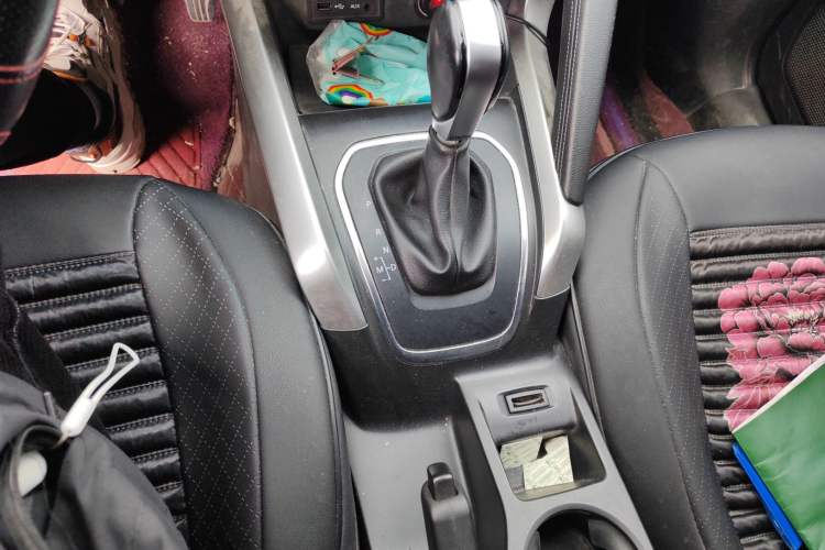 Used Renault Kadjar 2017 2.0L Two-Wheel Drive Fashion Edition Gear Lever