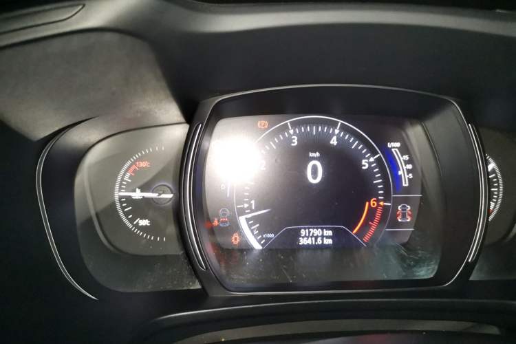 Used Renault Kadjar 2017 2.0L Two-Wheel Drive Comfort Edition Instrument Cluster