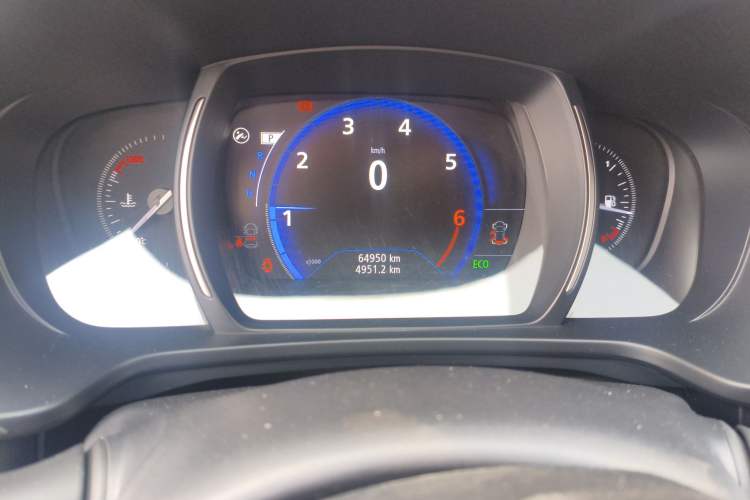 Used Renault Kadjar 2017 2.0L 120th Anniversary Limited Edition Instrument Cluster