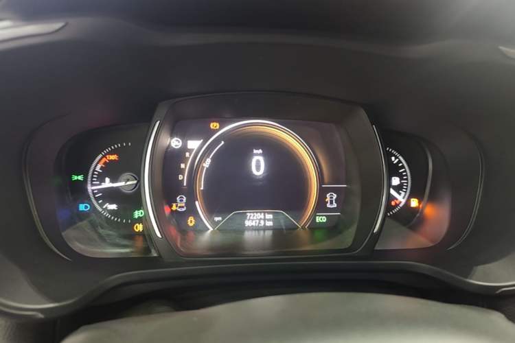 Used Renault Kadjar 2017 2.0L 120th Anniversary Limited Edition Instrument Cluster