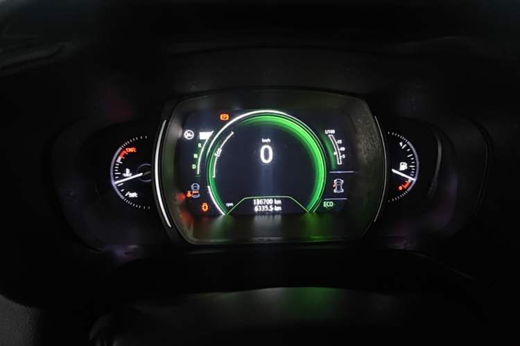 Used Renault Kadjar 2017 2.0L Two-Wheel Drive Fashion Edition Instrument Cluster