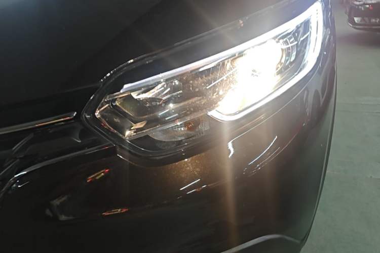 Used Renault Kadjar 2017 2.0L Two-Wheel Drive Fashion Edition Left Front Headlight