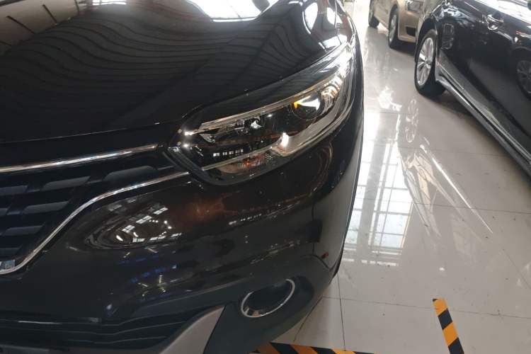 Used Renault Kadjar 2017 2.0L Two-Wheel Drive Comfort Edition Left Front Headlight