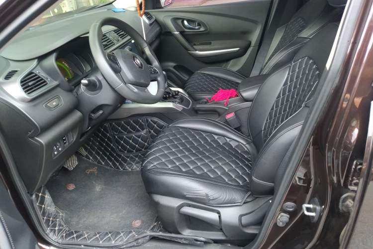 Used Renault Kadjar 2017 2.0L Two-Wheel Drive Fashion Edition Left Front Seat