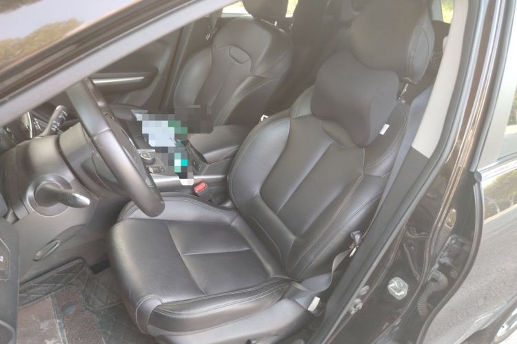 Used Renault Kadjar 2017 2.0L Two-Wheel Drive Luxury Edition Left Front Seat