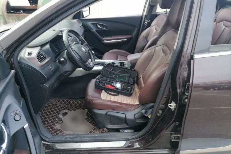 Used Renault Kadjar 2017 2.0L 120th Anniversary Limited Edition Left Front Seat