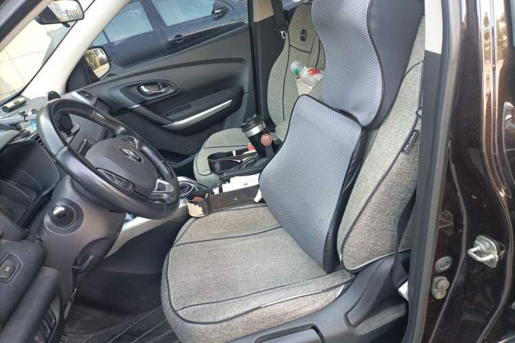 Used Renault Kadjar 2017 2.0L Two-Wheel Drive Comfort Edition Left Front Seat