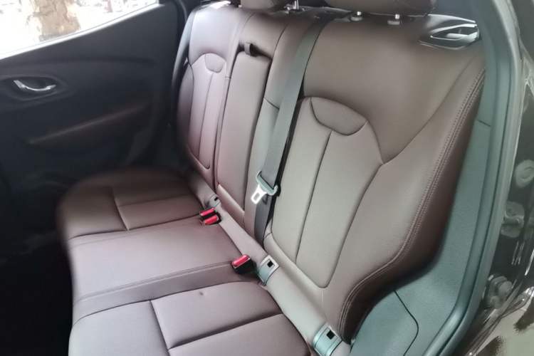 Used Renault Kadjar 2017 2.0L 120th Anniversary Limited Edition Left Rear Seat