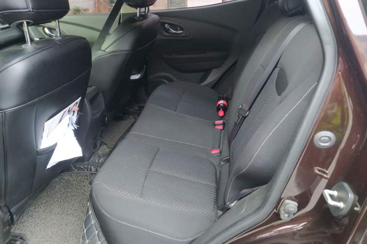 Used Renault Kadjar 2017 2.0L Two-Wheel Drive Fashion Edition Left Rear Seat