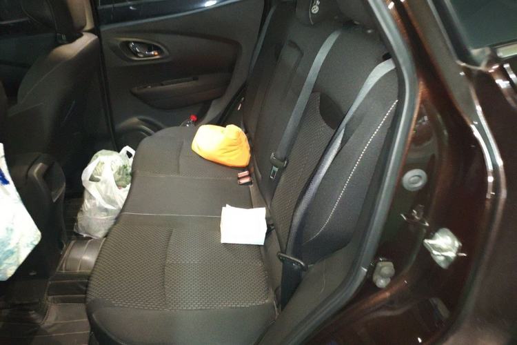 Used Renault Kadjar 2017 2.0L Two-Wheel Drive Comfort Edition Left Rear Seat