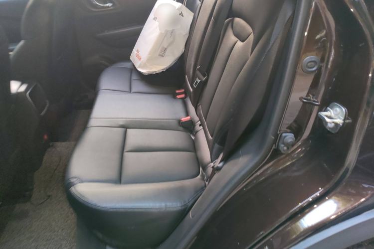 Used Renault Kadjar 2017 2.0L Two-Wheel-Drive Leading Edition Left Rear Seat