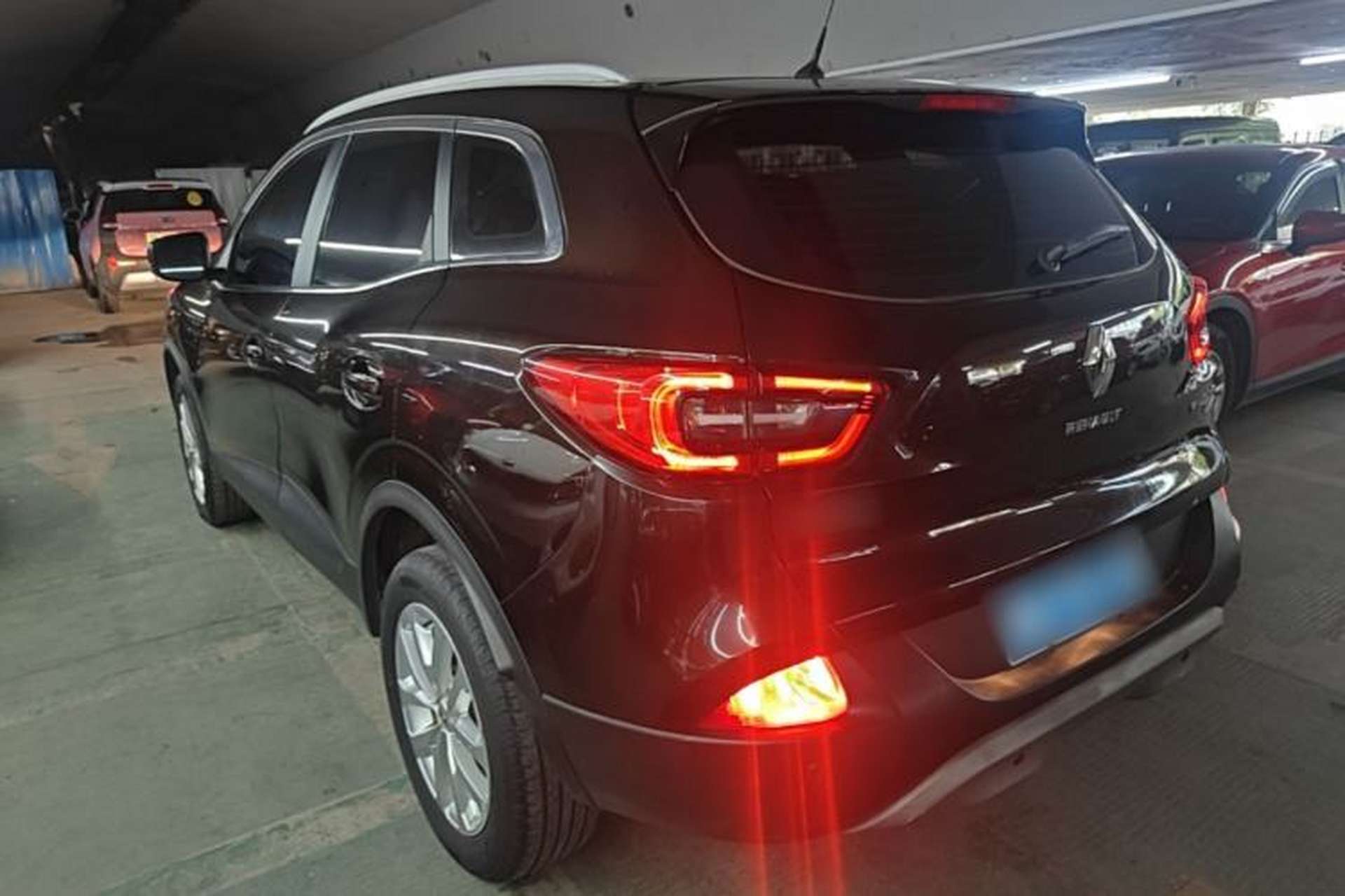 Used Renault Kadjar 2017 2.0L Two-Wheel Drive Fashion Edition Rear Left 45 Deg