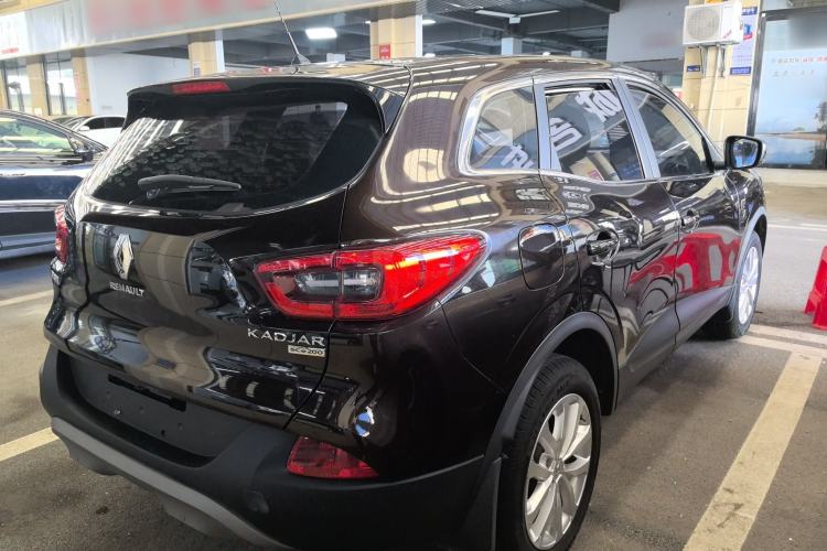 Used Renault Kadjar 2017 2.0L Two-Wheel Drive Fashion Edition Rear Right 45 Deg