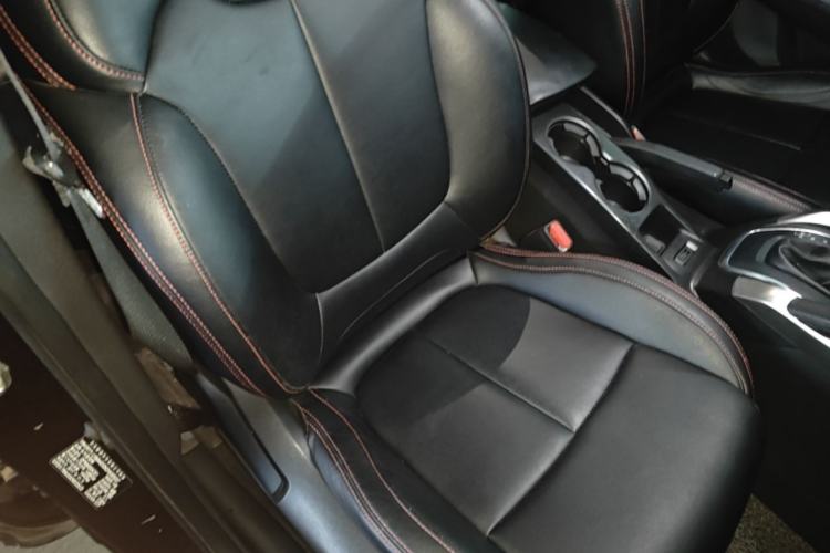 Used Renault Kadjar 2017 2.0L Two-Wheel Drive Fashion Edition Right Front Seat