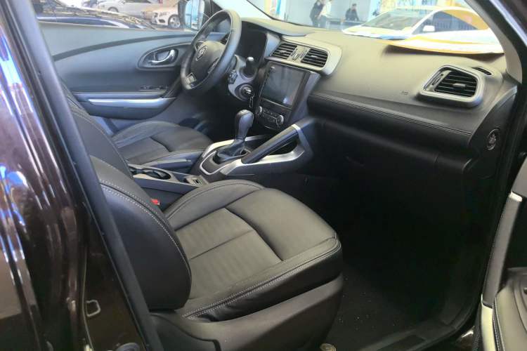 Used Renault Kadjar 2017 2.0L Two-Wheel Drive Fashion Edition Right Front Seat