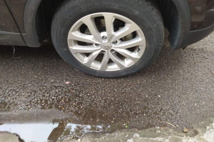 Used Renault Kadjar 2017 2.0L Two-Wheel Drive Fashion Edition Right Front Wheel Hub