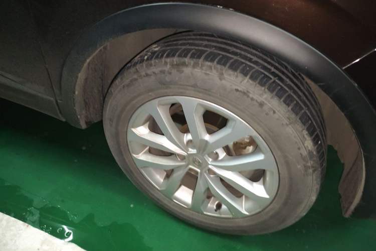 Used Renault Kadjar 2017 2.0L Two-Wheel Drive Comfort Edition Right Front Wheel Hub