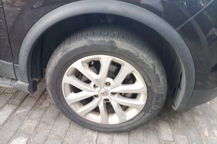 Used Renault Kadjar 2017 2.0L Two-Wheel Drive Comfort Edition Right Front Wheel Hub