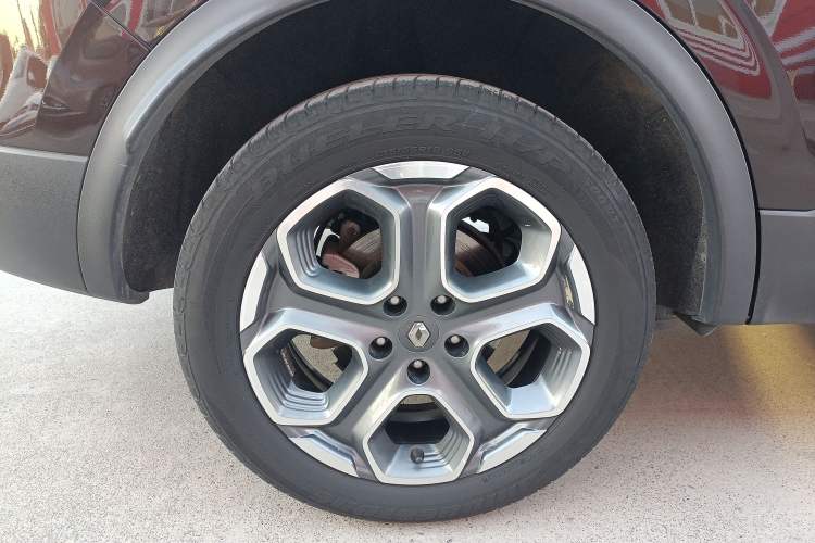 Used Renault Kadjar 2017 2.0L Two-Wheel Drive Luxury Edition Right Rear Wheel Hub