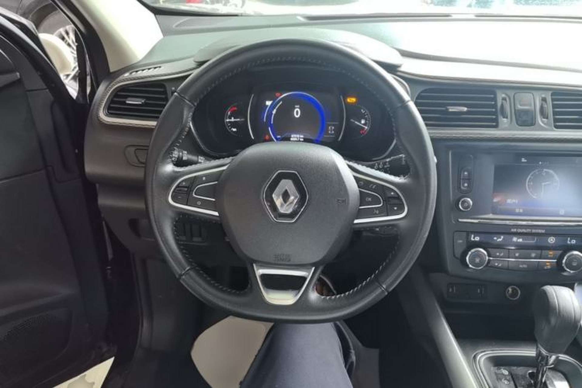 Used Renault Kadjar 2017 2.0L 120th Anniversary Limited Edition Steering Wheel