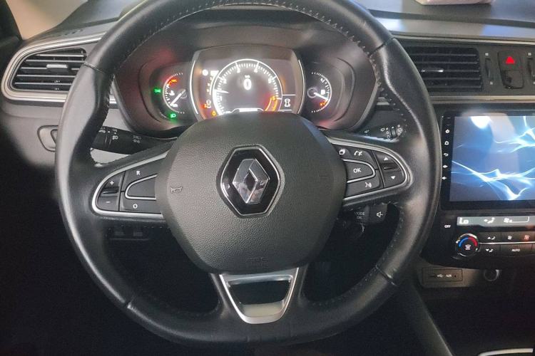 Used Renault Kadjar 2017 2.0L Two-Wheel Drive Comfort Edition Steering Wheel