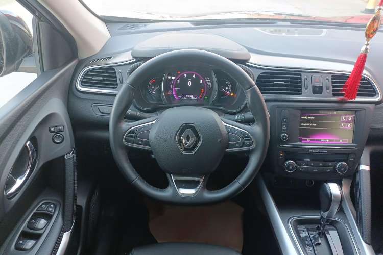 Used Renault Kadjar 2017 2.0L Two-Wheel Drive Luxury Edition Steering Wheel