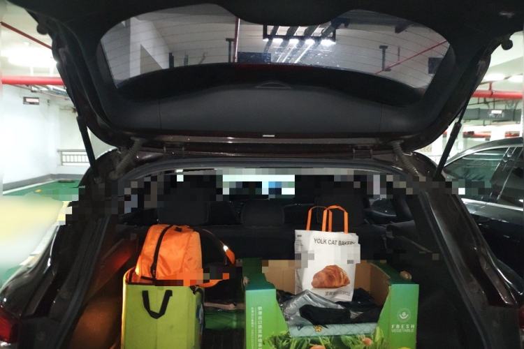 Used Renault Kadjar 2017 2.0L Two-Wheel Drive Comfort Edition Trunk