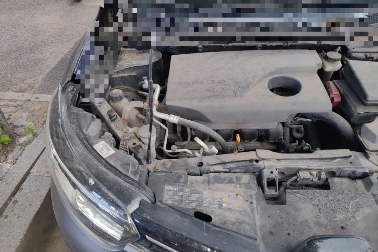 Used Renault Kadjar 2017 2.0L Two-Wheel Drive Fashion Edition Engine Bay Right
