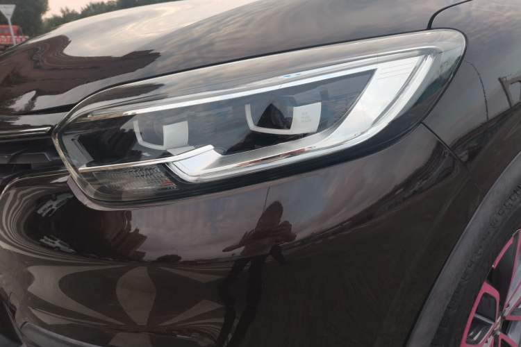 Used Renault Kadjar 2017 2.0L Two-Wheel-Drive Leading Edition Left Front Headlight
