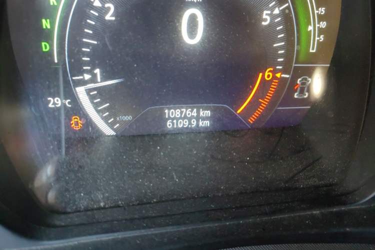 Used Renault Kadjar 2017 2.0L Two-Wheel Drive Fashion Edition Odometer Close Up